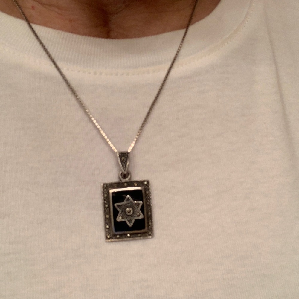 Sterling, onyx, marcasite pendant and chain